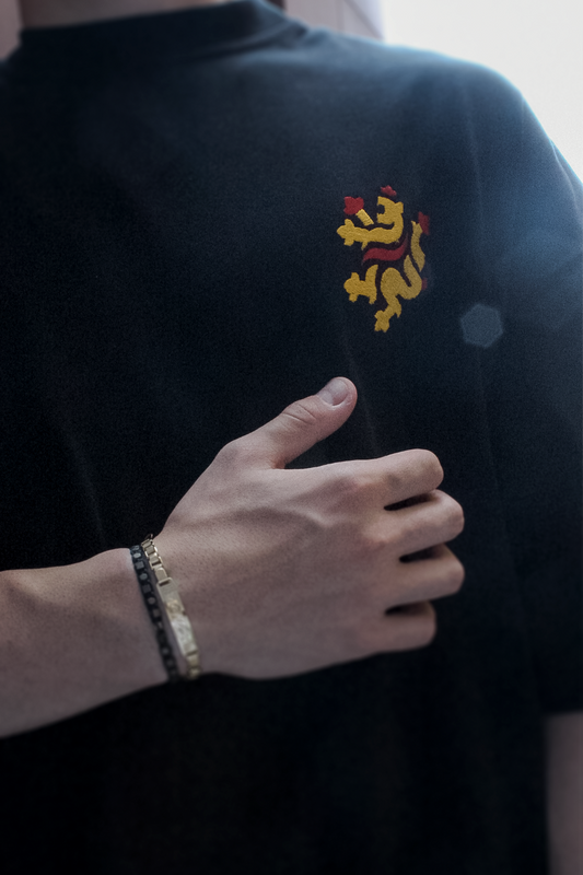 King's Needle Oversize